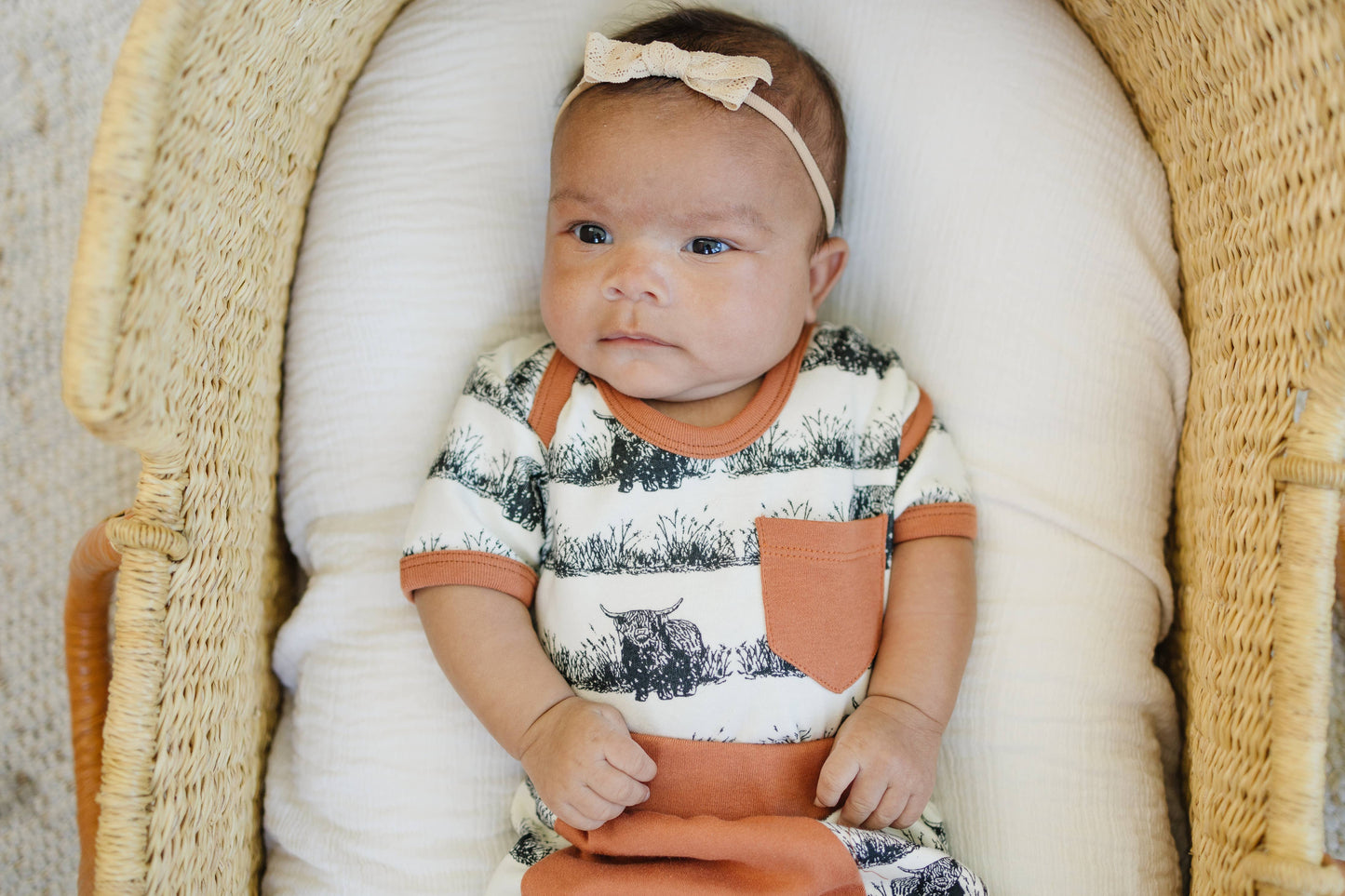 Organic Cotton Short Sleeve Bodysuit - Highland Cow: 0-3