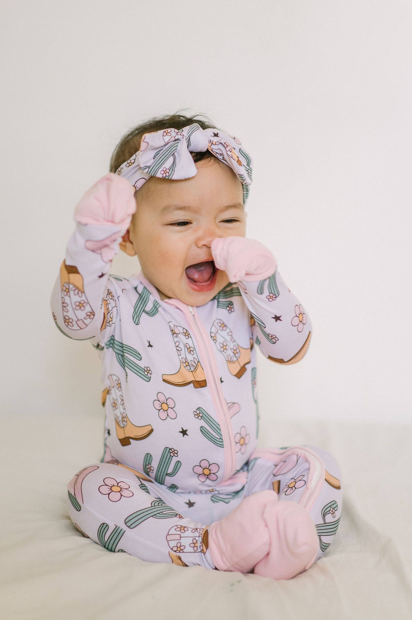 Pink Cowgirl Bamboo Zipper Romper: 3-6m