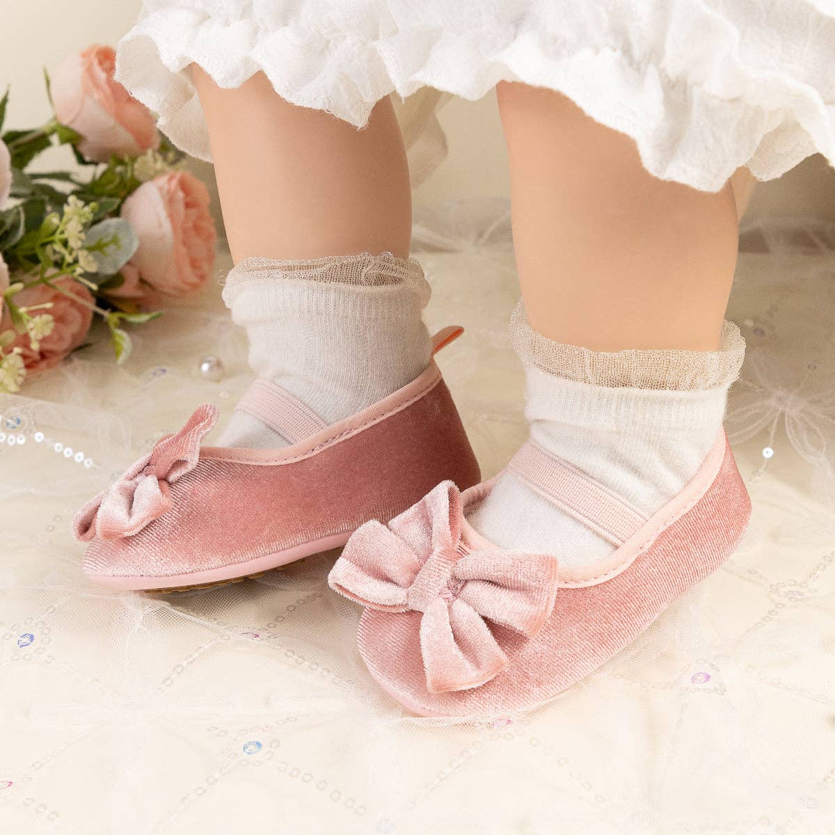 Front Bow velvety baby shoes, available in black and pink.: Pink / 6-12M (12CM